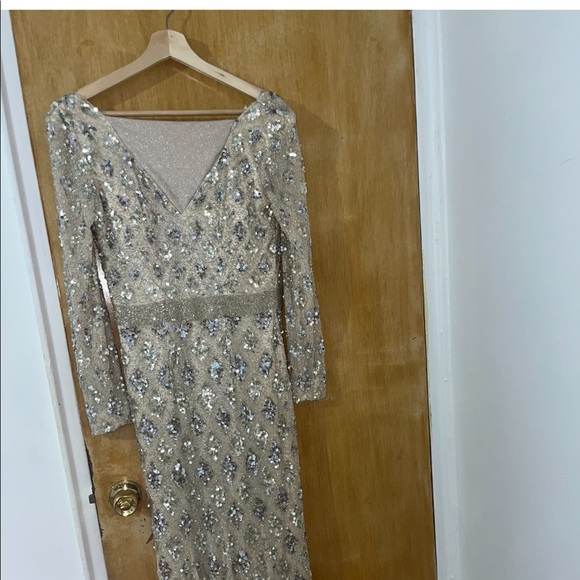 Mac Duggal gown - Picture 2 of 4